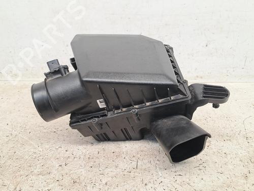 Used Air filter box VOLVO XC40 (536) B4 Mild-Hybrid (197 hp) 26853552
