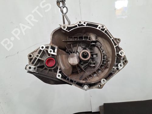 Getriebe für VAUXHALL CORSA Mk III (D) (S07) 1.0 i 12V (L08) (65 hp) 30496432