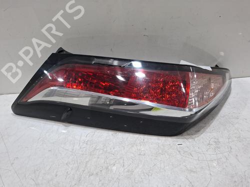 left-taillight-toyota-aygo-_b4_-2014-39405951 main image