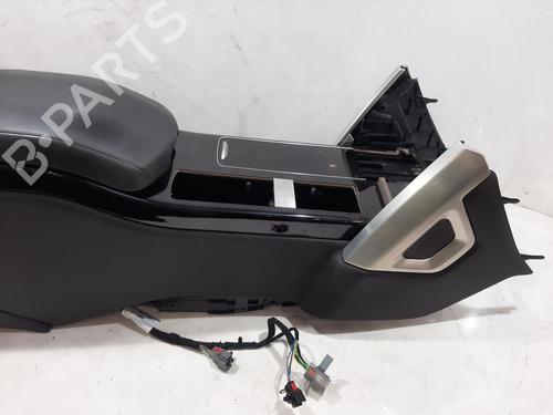Middle console LAND ROVER RANGE ROVER IV (L405) 4.4 SDV8 4x4 | BP29553696I22 