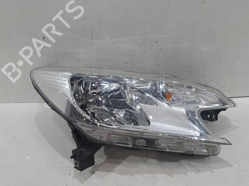 Scheinwerfer rechts für NISSAN NOTE (E12) 1.2 DIG-S (98 hp) 31769343