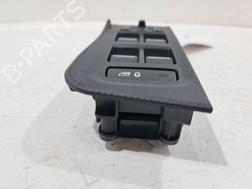 Switch JAGUAR I-PACE (X590) EV400 AWD | BP30896582I30 