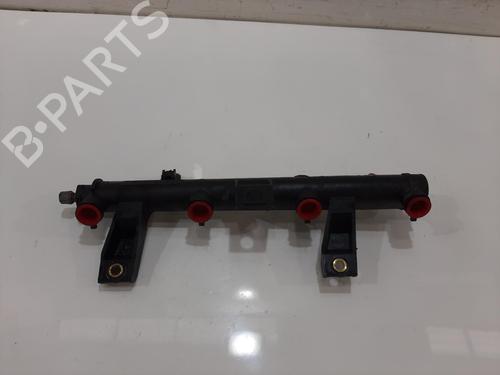 Used Injection rail Injection rail 37448822 37448822