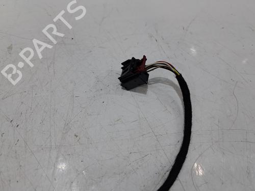 Right mirror VW GOLF VI (5K1) 2.0 TDI | BP32503205C27