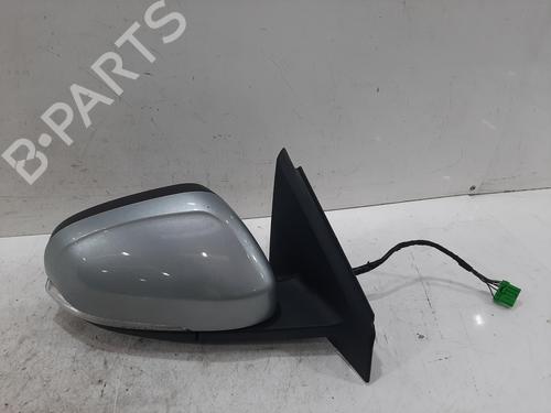 Used Right mirror VOLVO V40 Hatchback (525) T2 (122 hp) 31361441