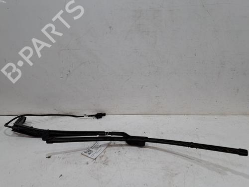 Used Front windshield wiper arm Front windshield wiper arm 30141629 30141629
