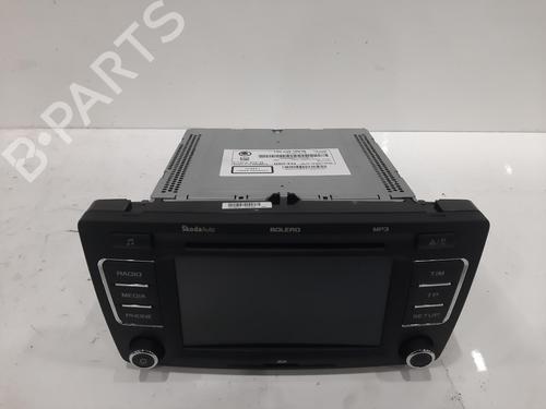 Used Radio SKODA YETI (5L) 1.2 TSI (105 hp) 26852635