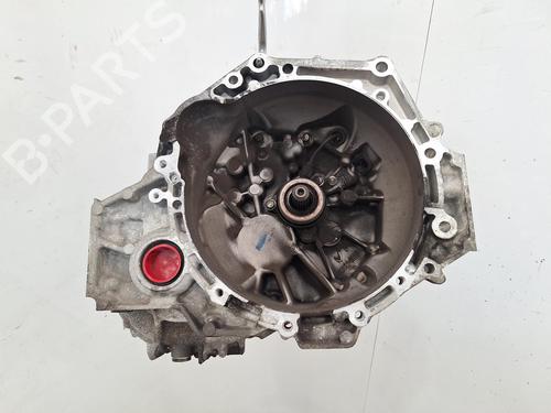 Getriebe für TOYOTA YARIS (_P9_) 1.33 VVT-i (NSP90_, NSP90R) (100 hp) 29637227