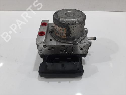 Pompe ABS NISSAN X-TRAIL II (T31) 2.0 dCi 4x4 (173 hp) 32064232