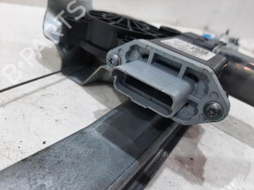 Rudehejsemekanisme Højre foran RENAULT CAPTUR I (J5_, H5_) 0.9 TCe 90 | BP30829582C23