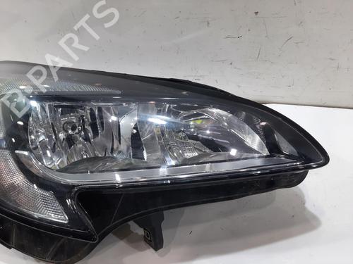 Right headlight VAUXHALL CORSA Mk IV (E) (X15) 1.4 | BP37157768C29 - Image 5