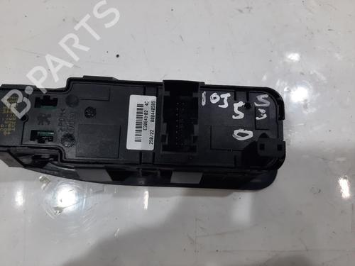 Right front window switch PEUGEOT EXPERT Van (VF3A_, VF3U_, VF3X_) 1.6 HDi 90 8V | BP37614037I26 - Image 6