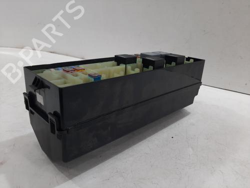 Fuse box LAND ROVER RANGE ROVER IV (L405) 4.4 SDV8 4x4 | BP29444733E1