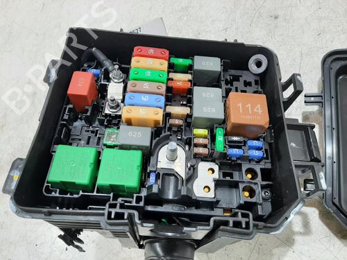 Fuse box VAUXHALL CORSA Mk V (F) 1.2 | BP32270318E1 
