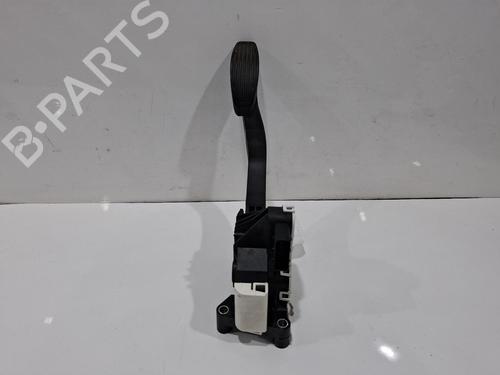 Used Pedal Pedal FIAT 500 (312_) 1.0 Mild Hybrid (312.AYD1B) (69 hp) 40254402 40254402