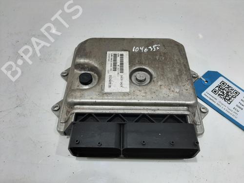 Used Control unit Control unit FIAT 500X (334_) 1.4 (334AXC1B, 334AXC11) (140 hp) 33839655 33839655