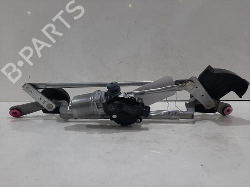 Used Front wiper motor TOYOTA YARIS (_P21_, _PA1_, _PH1_) 1.5 Hybrid (MXPH10, MXPH11) (116 hp) 30609212