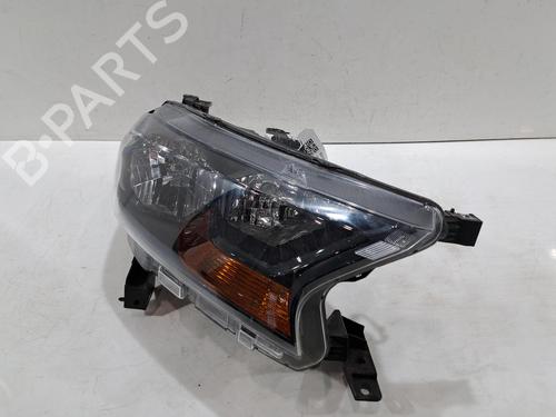 Used Right headlight FORD RANGER (TKE) 2.2 TDCi 4x4 (160 hp) 30670651