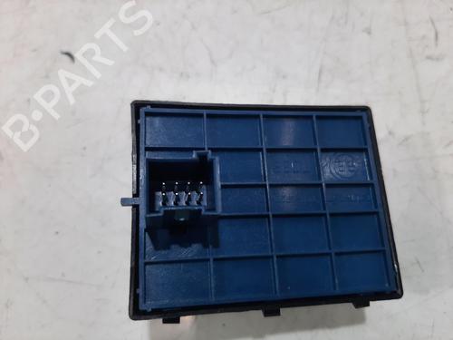 Right front window switch FIAT DOBLO Cargo (263_) 1.6 D Multijet (263WXD1B, 263WXR1B, 263WXX1B, 263ZXD1B,... | BP30180194I26 - Image 5