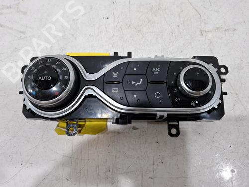 Used Climate control Climate control 38486942 38486942