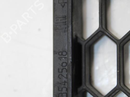 Used Grille Grille 31304875 31304875