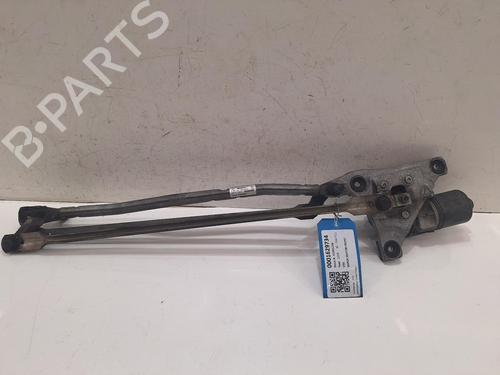 Essuie-glace moteur avant VOLVO V50 (545) 1.8 (125 hp) 32239499