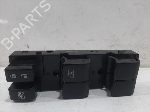 Used Switch NISSAN MICRA IV (K13K, K13KK) 1.2 (80 hp) 30517218