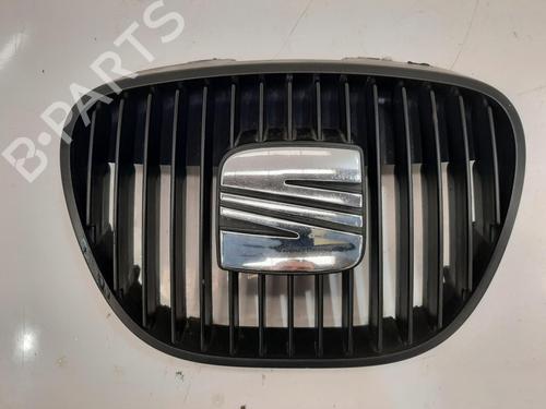 Used Grille SEAT IBIZA III (6L1) 1.2 12V (70 hp) 28114841