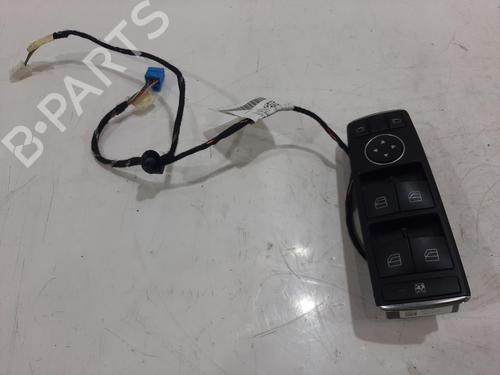 Used Switch MERCEDES-BENZ A-CLASS (W176) A 180 (176.042) (122 hp) 30407306
