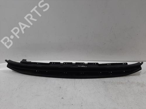 Grill VAUXHALL CORSA Mk IV (E) (X15) 1.4 (75 hp) 31965209
