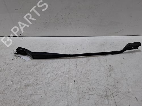 Used Front windshield wiper arm Front windshield wiper arm PEUGEOT 5008 II (MC_, MJ_, MR_, M4_) 1.5 BlueHDi 130 (MCYHZJ, MCYHZR, MCYHZX) (131 hp) 39983333 39983333