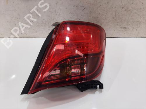 Used Right taillight Right taillight TOYOTA YARIS (_P13_) 1.3 (NSP130_, NSP130) (99 hp) 33467583 33467583
