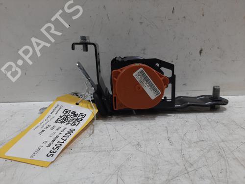 Used Rear center seatbelt Rear center seatbelt 34533902 34533902