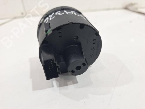 Headlight switch VW POLO VI (AW1, BZ1, AE1) 1.0 TSI | BP31812261I24