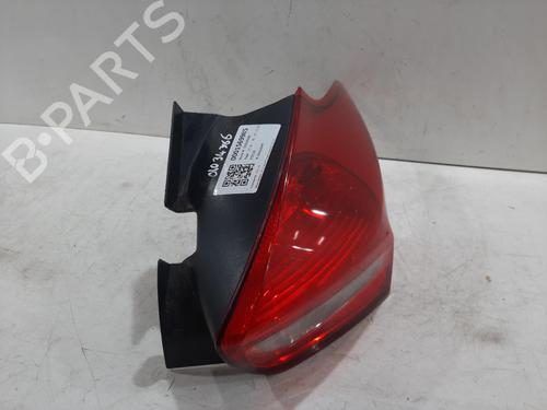 Used Right taillight FORD FOCUS III 1.0 EcoBoost (125 hp) 30496988