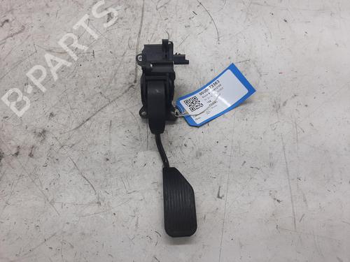 Pedal PEUGEOT 108 1.2 (82 hp) 26749470