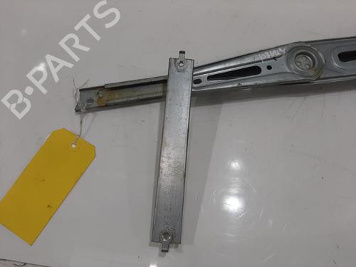 Front right window mechanism TOYOTA YARIS (_P13_) 1.5 (NSP131_) | BP30928459C23