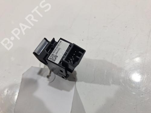 Switch JAGUAR I-PACE (X590) EV400 AWD | BP30958485I30 