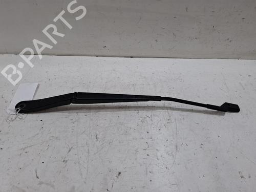 Used Front windshield wiper arm Front windshield wiper arm 39657473 39657473