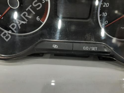 Instrument cluster VW POLO V (6R1, 6C1) 1.6 TDI | BP26860293C47 