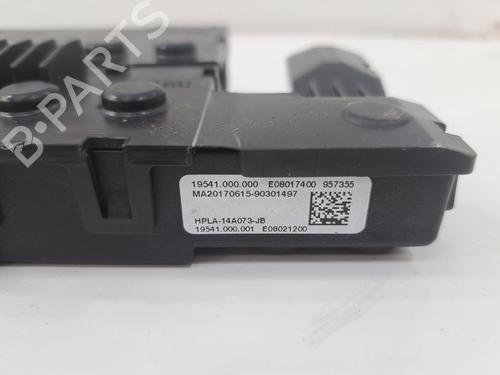 Fuse box LAND ROVER RANGE ROVER IV (L405) 4.4 SDV8 4x4 | BP29349133E1 