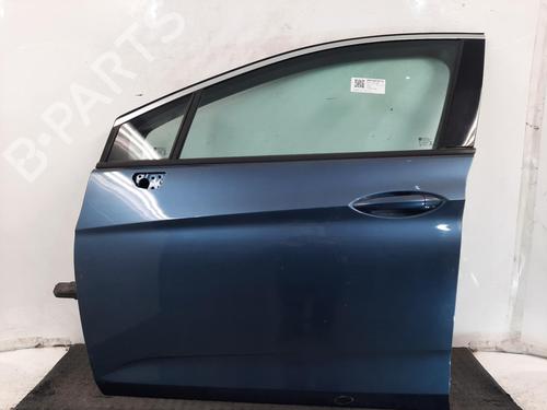 Used Left front door VAUXHALL ASTRA Mk VII (K) (B16) 1.0 (105 hp) 31316134
