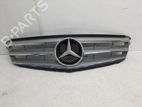 Used Grille MERCEDES-BENZ C-CLASS (W204) C 350 CDI (204.023) (265 hp) 26838159