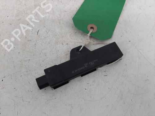 Used Antenna/Base BMW 1 (F21) M 140 i (340 hp) 26785157