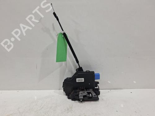 Højre bagtil lås Højre bagtil lås SKODA ROOMSTER (5J7) 1.2 (70 hp) 39889218 39889218