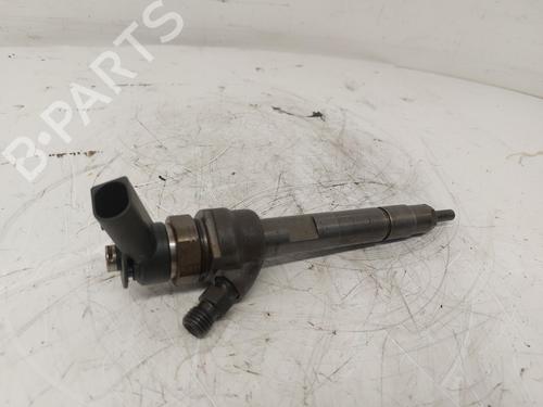 Injektor für BMW 3 (E90) 318 d (143 hp) 29881804