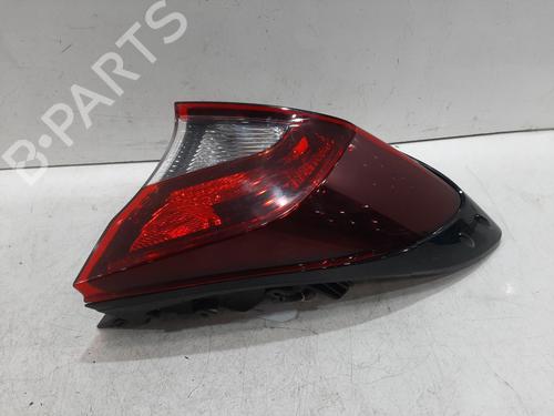 right-taillight-toyota-c-hr-_x1_-2016-31999402 main image