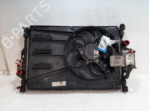 Used Water radiator Water radiator VOLVO V40 Hatchback (525) D2 (114 hp) 33335341 33335341