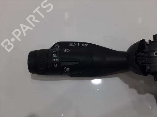 Switch VOLVO XC90 II (256) B5 Mild-Hybrid AWD | BP32448554I30