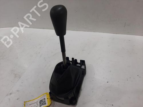 Used Gear lever TOYOTA AYGO (_B1_) 1.0 (KGB10_, KGB10R) (68 hp) 30285904